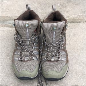 Merrell hiking shoe